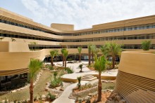 Marriott_Diplomatic_Quarter_ruhdq_Wadi_Courtyard_04